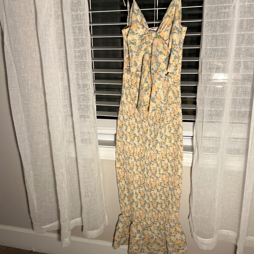 Cream Pink Rose Floral Knot Front Smocked Midi